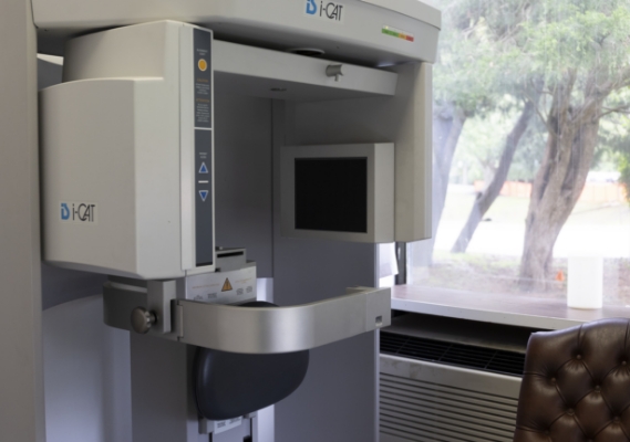 Cone beam scanner in dental office